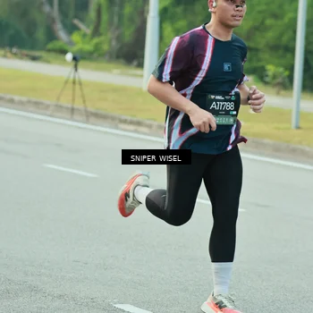 Runner Photo 6174181