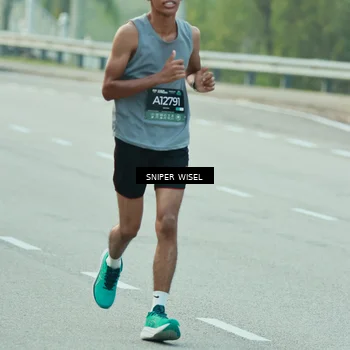 Runner Photo 6174202