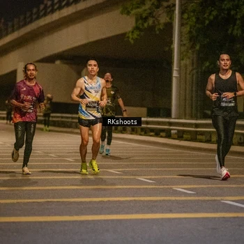 Runner Photo 6174222