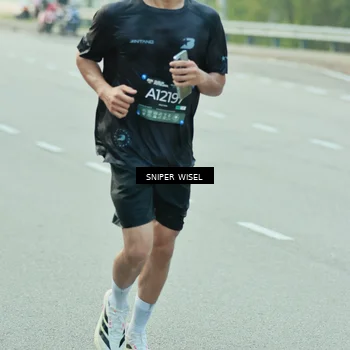 Runner Photo 6174237