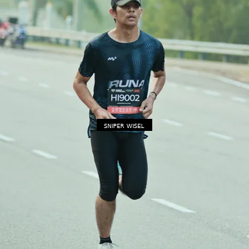 Runner Photo 6174242