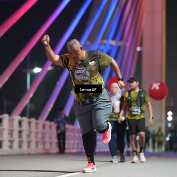Runner Photo 6174245