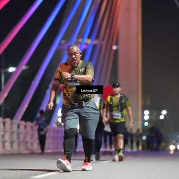 Runner Photo 6174296