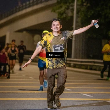 Runner Photo 6174304