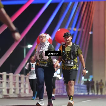 Runner Photo 6174307