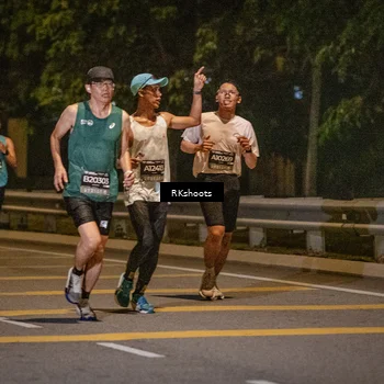 Runner Photo 6174311