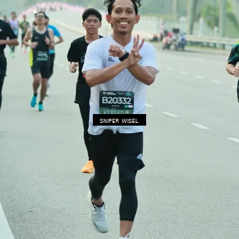 Runner Photo 6174319