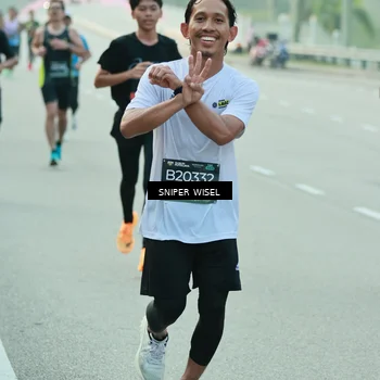 Runner Photo 6174323