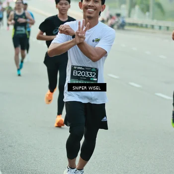 Runner Photo 6174334
