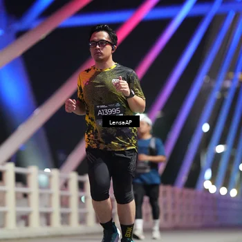 Runner Photo 6174346