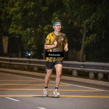 Runner Photo 6174393