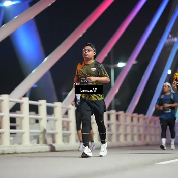 Runner Photo 6174394