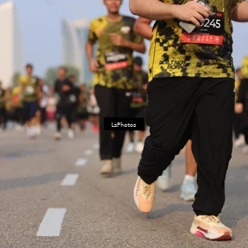 Runner Photo 6174416