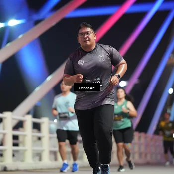 Runner Photo 6174436