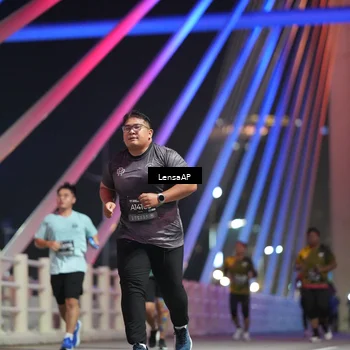 Runner Photo 6174462
