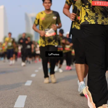 Runner Photo 6174478