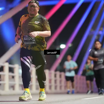 Runner Photo 6174502