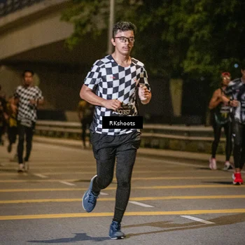 Runner Photo 6174521