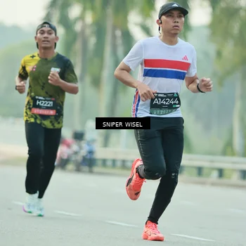Runner Photo 6174526