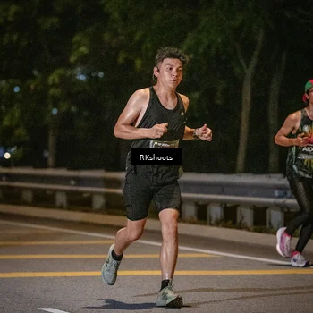 Runner Photo 6174531