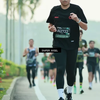 Runner Photo 6174550