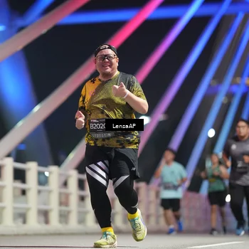 Runner Photo 6174573