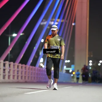 Runner Photo 6174614