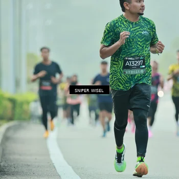 Runner Photo 6174643
