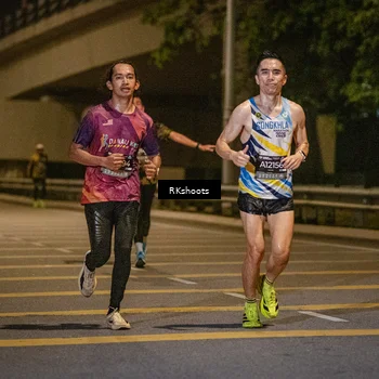 Runner Photo 6174679