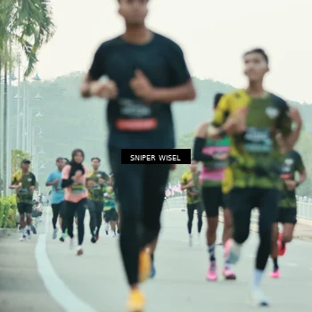 Runner Photo 6174713