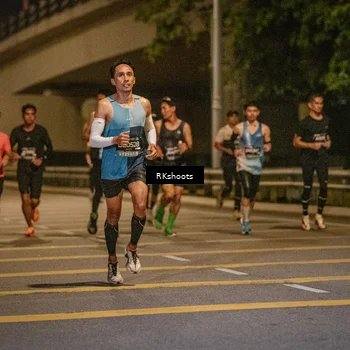 Runner Photo 6174717