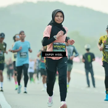Runner Photo 6174749