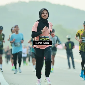 Runner Photo 6174768