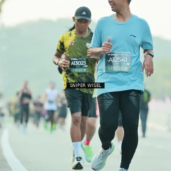 Runner Photo 6174780