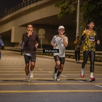 Runner Photo 6174784