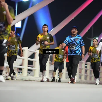 Runner Photo 6174810
