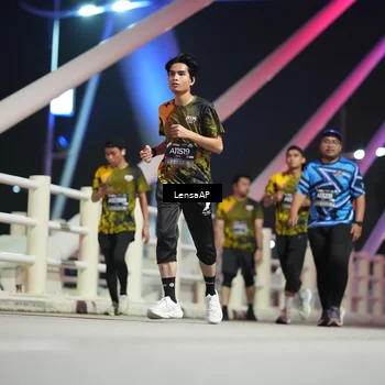 Runner Photo 6174823
