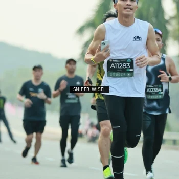 Runner Photo 6174830