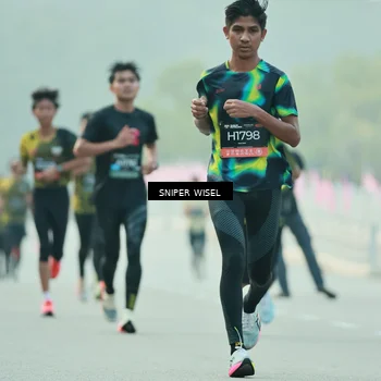 Runner Photo 6174858