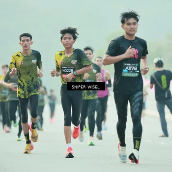 Runner Photo 6174870