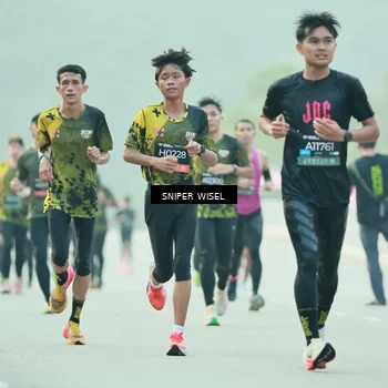 Runner Photo 6174887