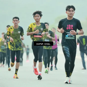 Runner Photo 6174897