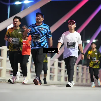 Runner Photo 6174937