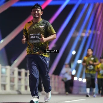Runner Photo 6174988