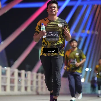 Runner Photo 6175011