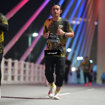 Runner Photo 6175149