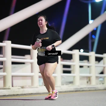 Runner Photo 6175159