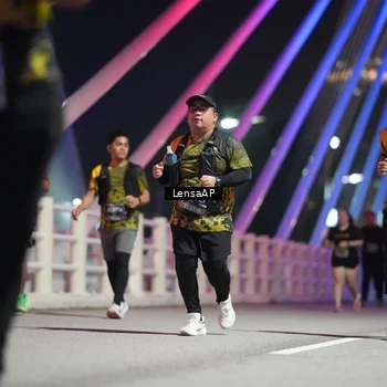 Runner Photo 6175186