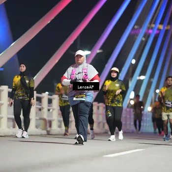 Runner Photo 6175272
