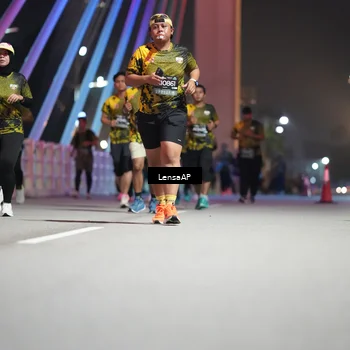 Runner Photo 6175323